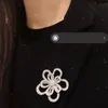 Łańcuchy marka czysta 925 srebrna biżuteria dla kobiet Lotus Neckalce Double Flower Wisant Luck Clover Sakura Wedding Party Neck3082