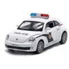 1/32 Beetle Polis Araç Alaşım Modeli Hafif Ses Etkisi Dört Kapı Elektronik Diecasts Oyuncak Araçları