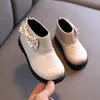 Stivali Stivali di cotone per bambini Scarpe invernali per ragazza Stivali di pelle con suola morbida per bambini Stivaletti di peluche per bambini con fiocco carino 231013