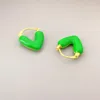 Orecchini a cerchio Rame Design di lusso Nero Bianco Giallo Verde Orecchino a forma di cuore per le donne Accessorio decorativo per gioielli di moda di alta qualità