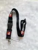 도매 모든 종류의 디자이너 Keychain of Men Sports 브랜드 로고 휴대 전화 끈 끈 키 체인 슬링 쇼 넥 스트랩 끈 키 이름 태그