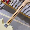 Factory Direct Guitar Cream White 22 Frety Maple Tffleboard Chrome Hardware