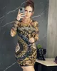 Minigonna da donna di design Abito slim fit in maglia elasticizzata Abito a tubino a maniche lunghe stampato alla moda da donna Nave gratuita