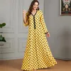 Etnisk kläder Summer Fall Polka Dot Dress Long Sleeve Middle East African Clothes Women 2023 Muslim Hijab Dubai Islam Abaya With Belt