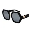 Fashion Women Oversize Sunglasses Gradient Plastic Female Sun Glasses UV400 lentes de sol mujer