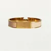 2023Classic High Quality Designer 18K Gold Armband Män Kvinnor Birthday Present Mors dagsmyckespresent