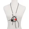 Röd träpärla hänge halsband uttalande metall ihålig rörkedja gummi kvinnlig lätt vikt original smyckekedjor201l