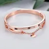 Rose Gold Bracelets Brecelets Banles Banles Kobiece serce na zawsze miłość Brand Bransoletka dla kobiet słynna biżuteria241a