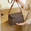 Evening Bags New Women's Bag Outlet Crossbody 2023 Spring/Summer Printed Shoulder Mesh Red Checkered Single Shell