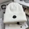 Fashion Design MONKLER Vinyl Logo Brimless Knit Hat High Quality Autumn and Winter Warm Hat