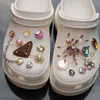 DIY Schmuck Schuhe Ketten Designer Strass Mädchen Geschenk Perle Decaration Metall Schmetterling Nieten Zubehör Charms Für Croc1949
