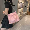 70% de réduction sur les magasins d'usine Sac de grande capacité pour femmes Simple et polyvalent Advanced Sense College Student Commuting Totecode en solde