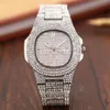 S Nya fulla diamantklockor Vattentäta Mens Watches Fashion Quartz armbandsur Rostfritt stål Cool Kalender Män tittar på GIF285L