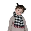 Écharpes 2023 Automne Hiver Enfants Plaid Écharpe Mode Polyvalent Garçons Filles Cachemire Chaud Enfant Gland Châle