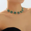 Chaînes 2023 Collier de fleurs pour petite amie Luxe Médiéval Clavicule Chaîne Mode Boucles d'oreilles élégantes Bijoux