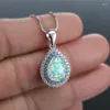 Chaînes Mode Opal Cristal Goutte D'eau Charme Pendentif Collier Brillant Clavicule Chaîne Pour Femmes Filles Cadeaux De Fête Bijoux Dz844