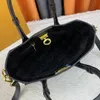 Benim yan tote çantalarında kadın omuz çantası crossbody lüks tasarımcı dikiş deri çanta çantası altın kilidi çift saplı ayarlanabilir omuz kayış kılıfları m57728