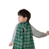 Écharpes 2023 Automne Hiver Enfants Plaid Écharpe Mode Polyvalent Garçons Filles Cachemire Chaud Enfant Gland Châle