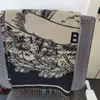 Echarpe Scarf 2023 Classic Designer Scarf 100% Cashmere Projektanci frędzle szaliki szaliki szal sciarpa dla wi S s