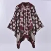 Schals Cape Poncho Mantel Frauen Mit Kapuze Imitieren Kaschmir Herbst und Winter Dame Streifen Druck Klimaanlage Zimmer Schal P2 231013