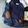 Herrtröjor förblir fashionabla och bekväma med denna O Neck Pullover -tröja perfekt för höstens vintersäsonger