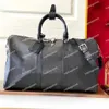 Holdall Duffle Bags Men Duffel Bag Bag Lughury Luggage Style ذات سعة كبيرة محمولة خفيفة الوزن حقائب سفر صالة الألعاب الرياضية Busine244R