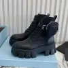 Botas de grife botas de luxo elegante clássico fosco couro patente triângulo invertido marca botas de pele de bezerro variedade preto tamanhos 35-41