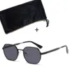 30B092 Designerskie okulary przeciwsłoneczne Mężczyzna Kobiety Goggle Beach Metal Słońce Szklanki przeciwsłoneczne retro okulary przeciwsłoneczne Big Square Metal Rame European and American Sun Shades