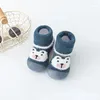 Chaussures de premiers pas pour tout-petits, couverture de sol et de chaussettes à fond souple pour bébé, modèles d'hiver épais et chauds