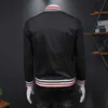 Vestes pour hommes Printemps Nouvelle Veste Noir et Blanc Vintage Bomber Modèle Hommes Casual Baseball Club Ensemble Hommes Chaquetas Hombre x1016