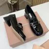 Fare di mocassini da donna Scarpe in metallo Mary Jane Girls Comovy Tannocchia scarpe a basso tacco Ladies Lavoro in pelle Black White Swile Swile Swile