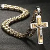 Mäns rostfritt stål Jesus Kristus heliga Crucifix Cross Hängslingar halsband Katolska långkedjiga halsband pojkar gåvor smycken nc266u