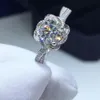 Cluster Rings 1CT Rose Shape Moissanite Diamond Ring S925 Sterling Silve Passe Test D Color VVS Women Engagement Luxury Jewelry249J