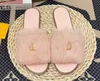 Lyx sandaler ull päls toffel designer glider läder klassiska damer sandal sommar vinter platt skor mode strand kvinnor tofflor brev brev