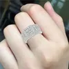 Bague large de luxe en zircone cubique pour femmes, bague de mariage de fiançailles, couleur argent de haute qualité, nouveaux bijoux scintillants à la mode