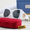 Diseño Moda Clásico Polarizado Verano Diseñador de lujo Gafas de sol Gafas de gradiente de gran tamaño Marcos Actitud Estuche Vintage con caja