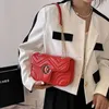 85% Outlet Online Women's Bag 2023 Nowa koreańska wersja łańcucha rombowego o dużej pojemności i wszechstronnej małej squarecode 2879