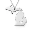 Trendy Michigan Mapa Colar de Aço Inoxidável Coração Pingente Mulheres Moda Jóias Presente 12 pçs / lote Necklaces265O