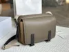 New Designer Bag Men Postman Bag Commuter Bags Women Shoulder Bags Crossbody Purse Leather Handbag Briefcase Purse