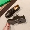 Geklede Schoenen Luxe Vrouw Schoen 2023 Lente Herfst Mode Casual Veterschoenen Britse Stijl Kleine Lederen Dikke Hak Dames Loafers