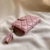 Cartera encantadora de lujo de piel de cordero, bolso acolchado de diseñador para mujer con borla de piedra de colores, herrajes de metal dorado, tarjetero con cremallera de 15x10cm, monedero con múltiples pochettes