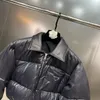 Damen-Daunenparka, Winter-Revers, lange Ärmel, Tasche, Dreieck, Etikett-Dekoration unter dem elastischen Verschluss, europäische Street-Fashion-Baumwolle, gepolsterte Jacke 231016