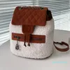 المصمم الكلاسيكي Diamond Lattice Lambswool Backpack Autumn Winter Fashion Women Bag Bag Double Letter Ladies Landial