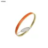 Nouveau bracelet d'amoureux Aijia rond fermé extrémité émail coloré plaine anneau bracelet Tai acier inoxydable mode incolore petit groupe polyvalent handband