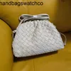 Bottegvenetas Tassen Pouch Clutch Bag Divani Nieuwe Mini Koeienhuid Geweven Cloud Enkele Schouder Crossbody Dames Lederen Handtas