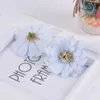 Decoratieve Bloemen 50 STKS 6 CM Kunstmatige Chrysant Hoofd Multi Gelaagde Zijden Bloem Woondecoratie DIY Handgemaakte Accessoires Materialen