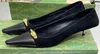 chaussure de créateur en forme de cône talon mince chaussures habillées à talons hauts accessoires de matériel en tissu importé et chaussures pour femmes à la mode avec une hauteur de talon