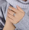 Küme halkaları klasik moissnaite nişan yüzüğü merkezi 1CT 6.5mm d renk moissanit kadınlar için