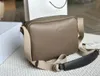 Ny designerväska män Postman väska pendlarväskor kvinnor axelväskor crossbody handväska handväska portfölj handväska