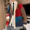 Pulls pour hommes Vêtements Veste Manteau Cardigan Rouge Pull en tricot Mâle Col V Épissage Plus Taille Hiver 2023 Tendance Épais Classique en X Vieux